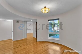 682 Teal St in Foster City, CA - Building Photo - Building Photo