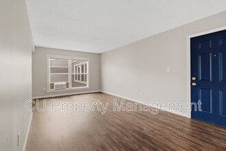 1605 N Willow Rd in Urbana, IL - Building Photo - Building Photo