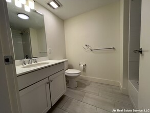20 Penniman Rd, Unit 201 in Boston, MA - Building Photo - Building Photo