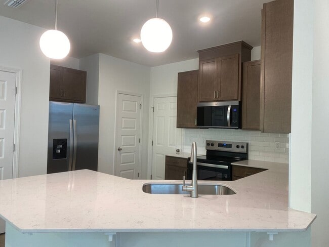 175 Parker Ln in Mebane, NC - Building Photo - Building Photo