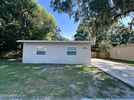 4022 Emerson St in Jacksonville, FL - Building Photo