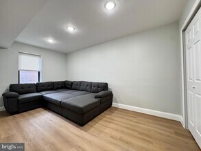 1024 Race St, Unit 3A in Philadelphia, PA - Building Photo - Building Photo