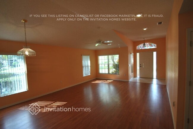 1608 Orchard Grove Ave in New Port Richey, FL - Building Photo - Building Photo