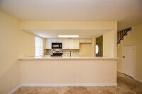 2110 Whiteback Dr photo'