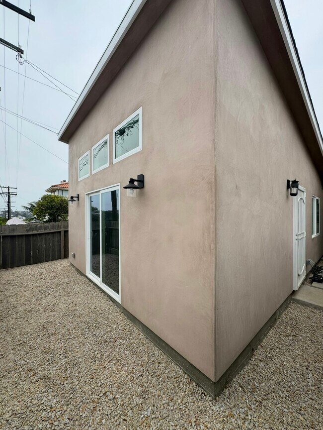 4422 Long Branch Ave in San Diego, CA - Building Photo - Building Photo