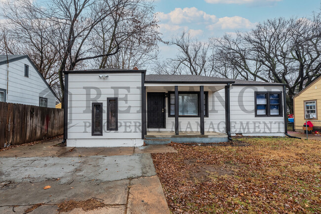property at 1238 N Pershing St