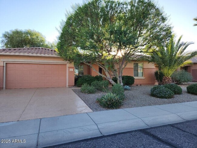 16841 W Cortaro Point Dr