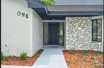 1 Folcroft Ln in Palm Coast, FL - Building Photo - Building Photo