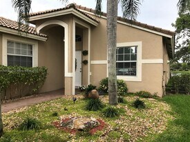 4101 Sapphire Ter in Weston, FL - Building Photo