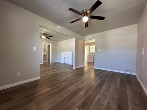 3208 NW 30th St in Oklahoma City, OK - Foto de edificio - Building Photo