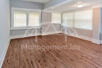 1044 W 28th St in Jacksonville, FL - Building Photo - Building Photo