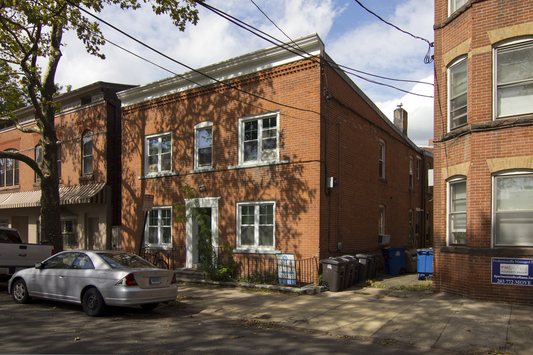 215 Greene St in New Haven, CT - Building Photo