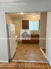 6341 Evergreen Blvd in Berkeley, MO - Building Photo - Building Photo