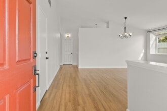 2230 Shadyridge Ave in Escondido, CA - Building Photo - Building Photo