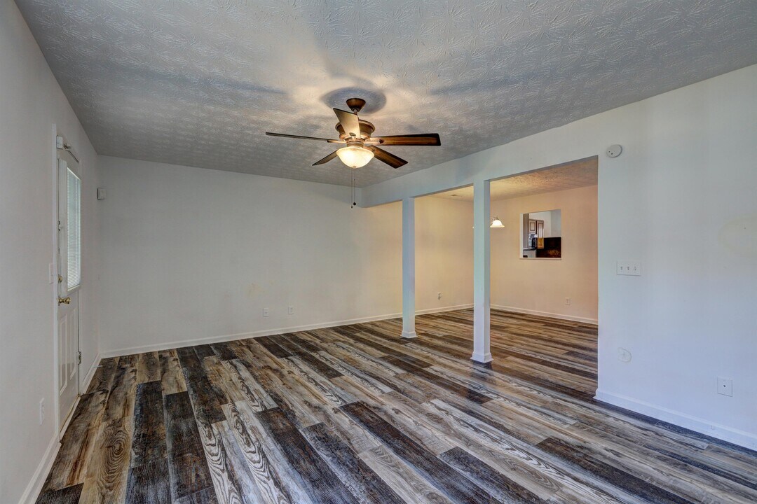 11405 Ashefield Ln in Hampton, GA - Building Photo