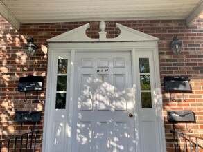 14 Cutter St, Unit 2 in Waltham, MA - Building Photo - Building Photo