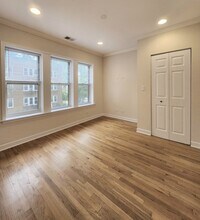 2856 W Rosemont Ave in Chicago, IL - Building Photo - Building Photo