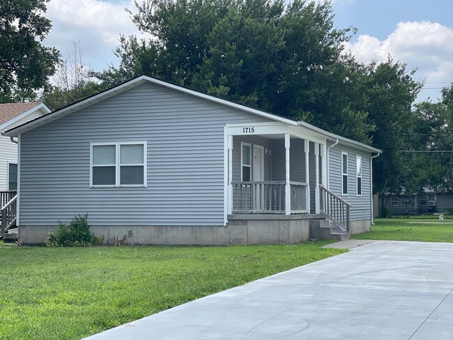 property at 1715 Stone St