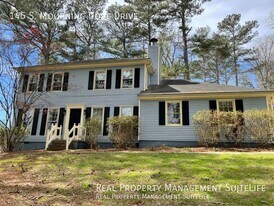 145 N Mourning Dove Dr in Fayetteville, GA - Building Photo