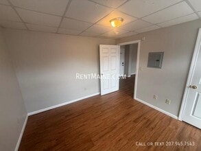 35 Main St in Bangor, ME - Building Photo - Building Photo