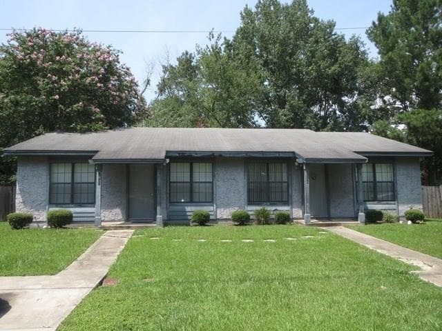 property at 2932 Greenon Ln