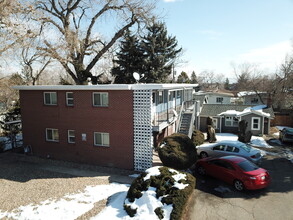 1020 Balsam St in Lakewood, CO - Foto de edificio - Building Photo