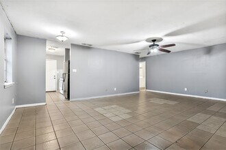 3231 Scotch Moss Ln in La Porte, TX - Building Photo - Building Photo