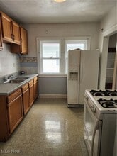 820 Helmsdale Rd in Cleveland Heights, OH - Building Photo - Building Photo