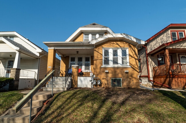 property at 2213 S 72nd St