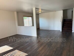 1584 W Galbraith Ln in Kaysville, UT - Building Photo - Building Photo