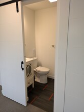 4284 S Greenbelt Station Dr in Seattle, WA - Building Photo - Building Photo