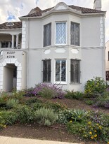 8218 Blackburn Ave in Los Angeles, CA - Building Photo