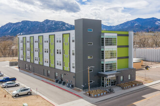 Greenway Flats in Colorado Springs, CO - Building Photo - Primary Photo