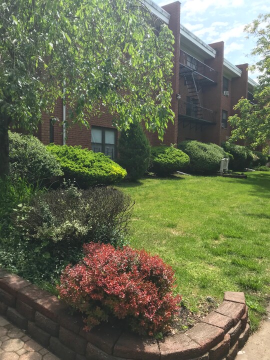821 Central Ave in Plainfield, NJ - Building Photo