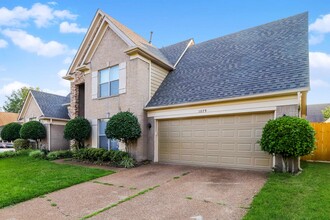 1079 Mossy Knoll Dr in Cordova, TN - Building Photo - Building Photo