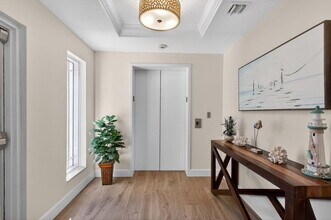 221 Ocean Grande Blvd in Jupiter, FL - Building Photo - Building Photo