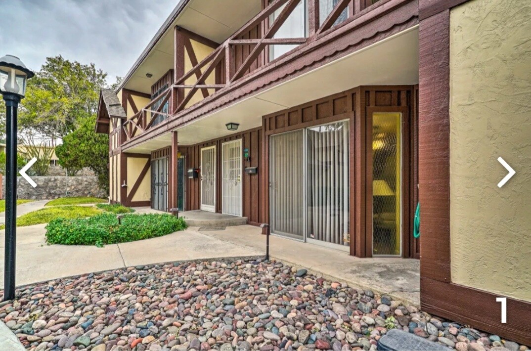 500 Thunderbird Dr, Unit 116 UTILITIES INCLUDED in El Paso, TX - Building Photo