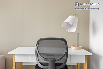 1 Nashua St in Boston, MA - Foto de edificio - Building Photo