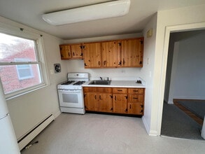 3528 Rhoads Ave, Unit C in Newtown Square, PA - Building Photo - Building Photo