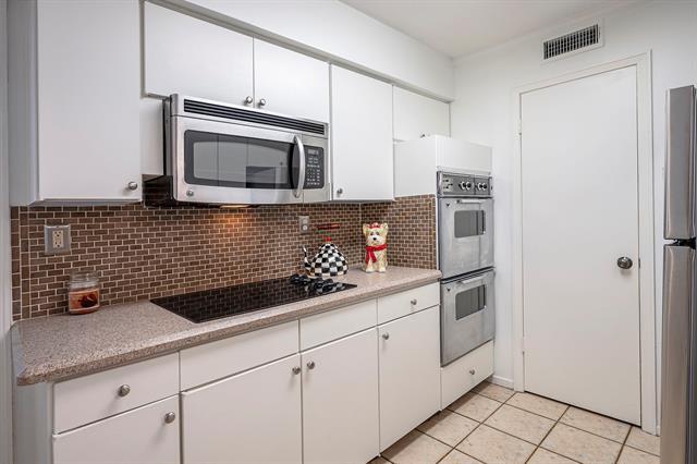 property at 10767 Villager Rd