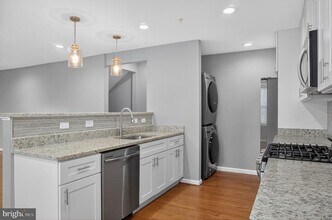 2917 13th St NW in Washington, DC - Foto de edificio - Building Photo