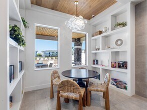 V2 Apartments in Ft. Myers, FL - Building Photo - Building Photo