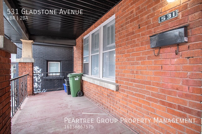 531 Gladstone Ave in Ottawa, ON - Building Photo - Building Photo