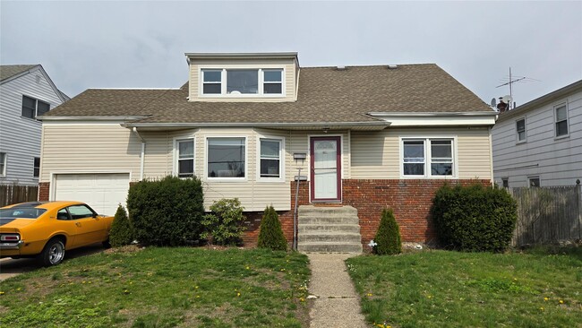 property at 504 Long Beach Rd
