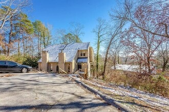3620 Idlewild Cir in Chattanooga, TN - Foto de edificio - Building Photo