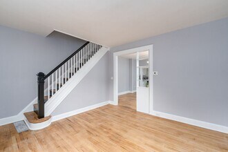 737 E 37th St in Baltimore, MD - Building Photo - Building Photo