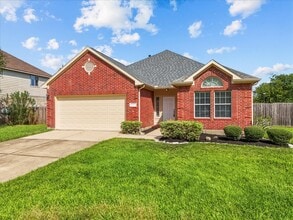 3421 Norma Ln in Pearland, TX - Building Photo - Building Photo