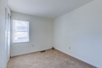 3357 Dill Ave in Richmond, VA - Foto de edificio - Building Photo