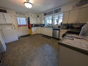 12827 Hartford Ave in Orofino, ID - Building Photo - Building Photo