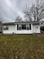 1652 Stanley St in Saginaw, MI - Building Photo